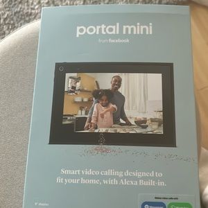 Facebook Portal Mini - Smart Video Calling 8” Touch Screen Display with Alexa